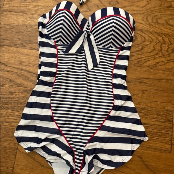 NWT -  Belsira Sexy Vintage Swimsuit Retro Look Stripes Pattern Blue White Red R - Picture 5 of 14